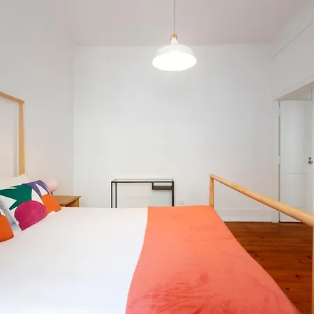 The Palm Leaf - Soc *